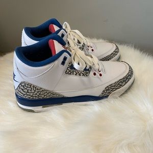 Air Jordan 3 Retro OG Size 6Y